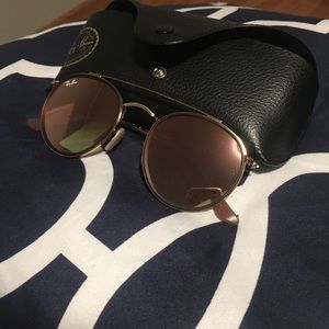 Women rose gold sunglasses ray ban